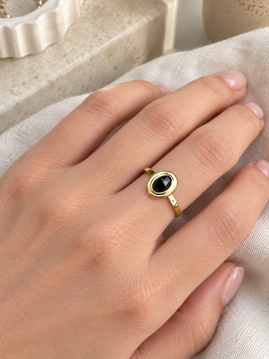 Nadira Black Oval Adjustable Ring