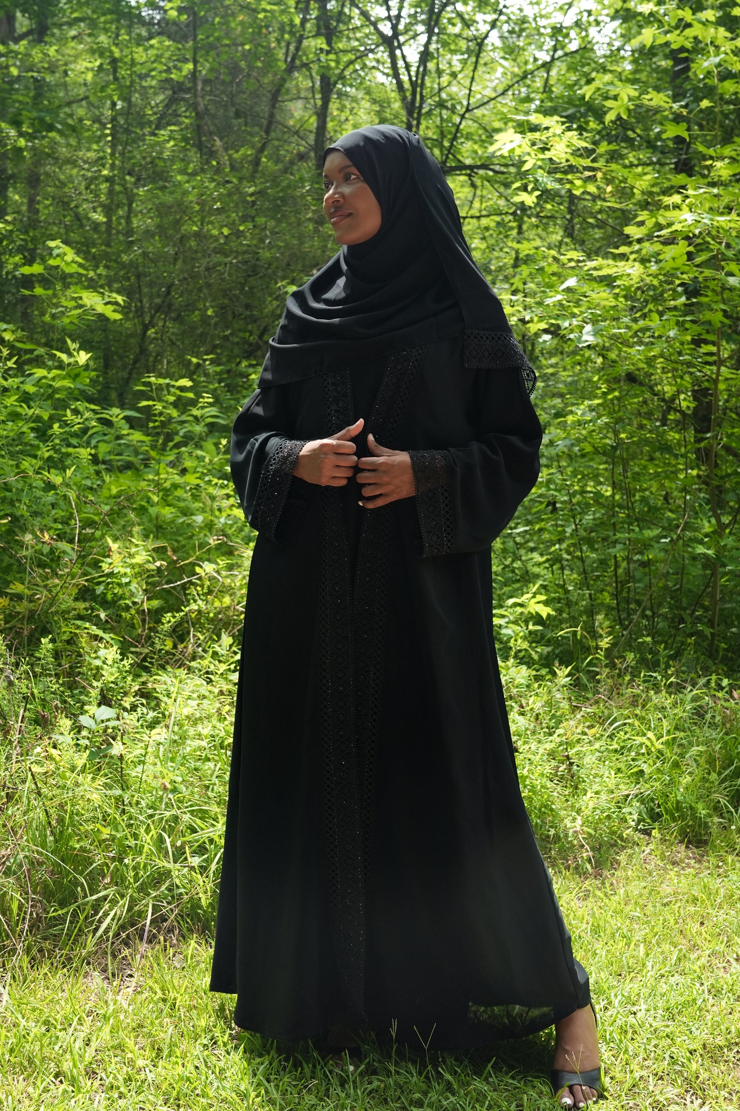 Layla Noir Abaya Set(2 Pieces) Black Color